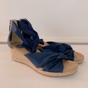 UGG navy Wedge espadrille Sandals in size 9